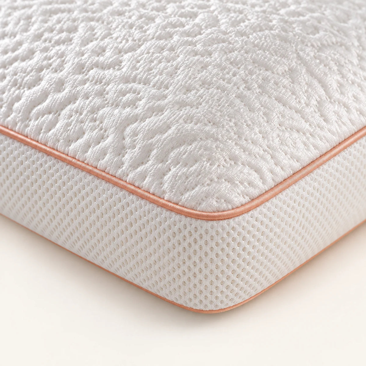 Mr. Pillow Visco Coolergen yastığın malzeme ve dikiş detayı