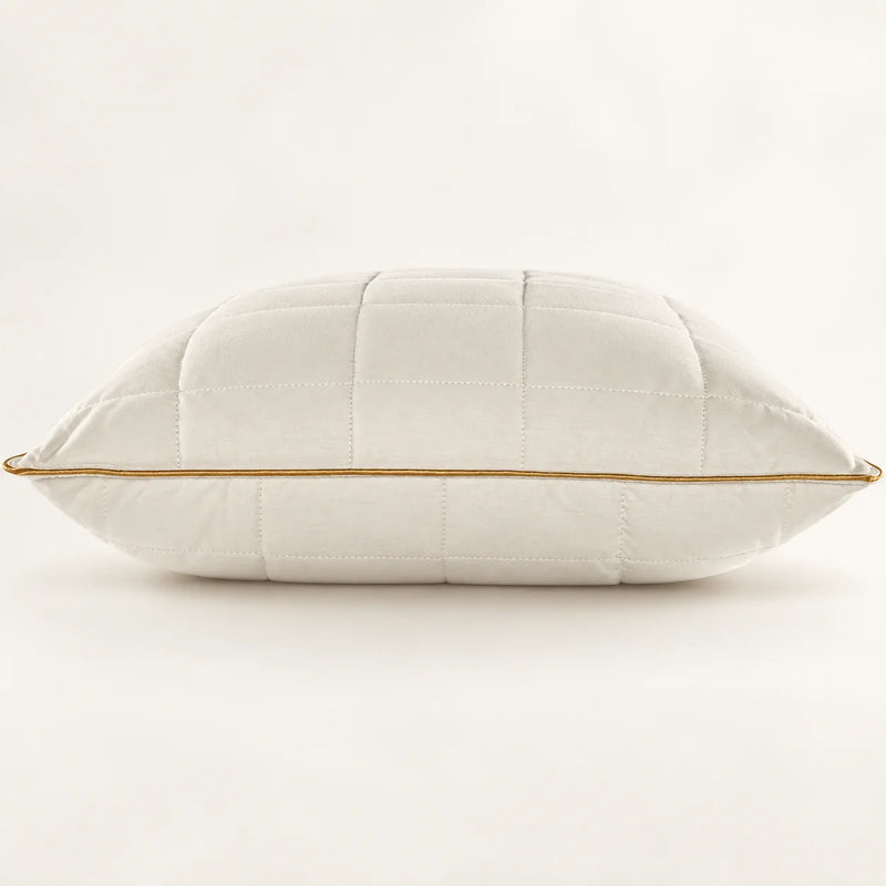 Mr. Pillow Yün yastığın stüdyo görünümü